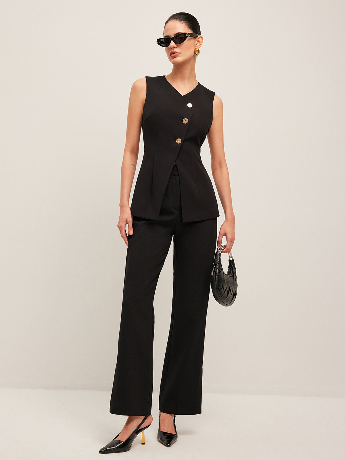 V-Ausschnitt Weste mit Knopfdetails