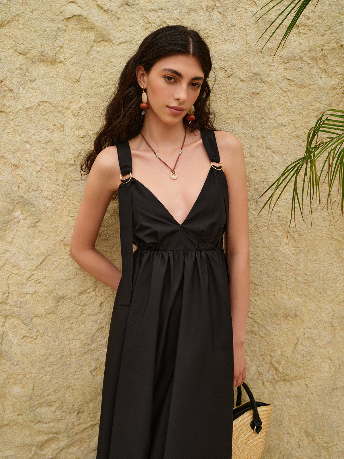 Robe trapèze dos nu à bretelles