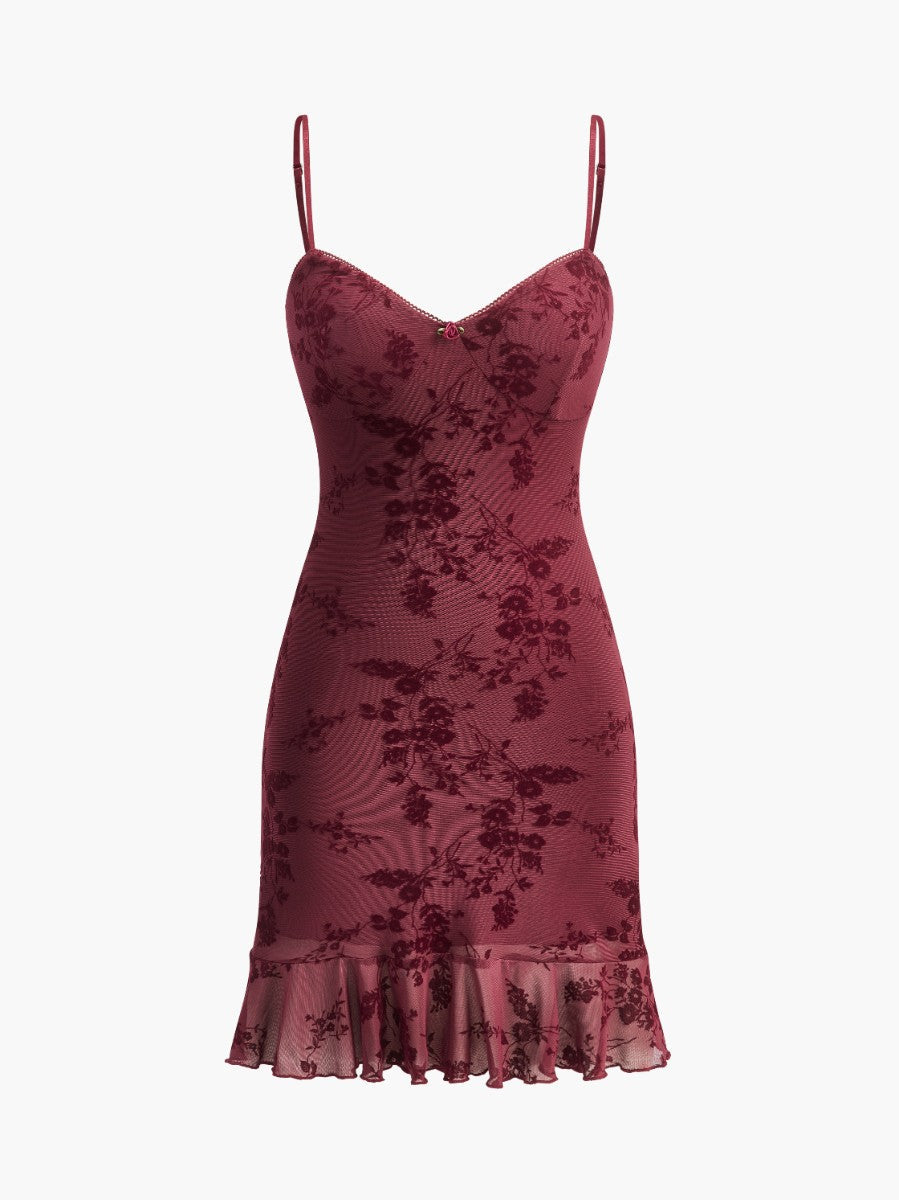 Blumenkleid mit Rüschensaum und Spaghettiträgern