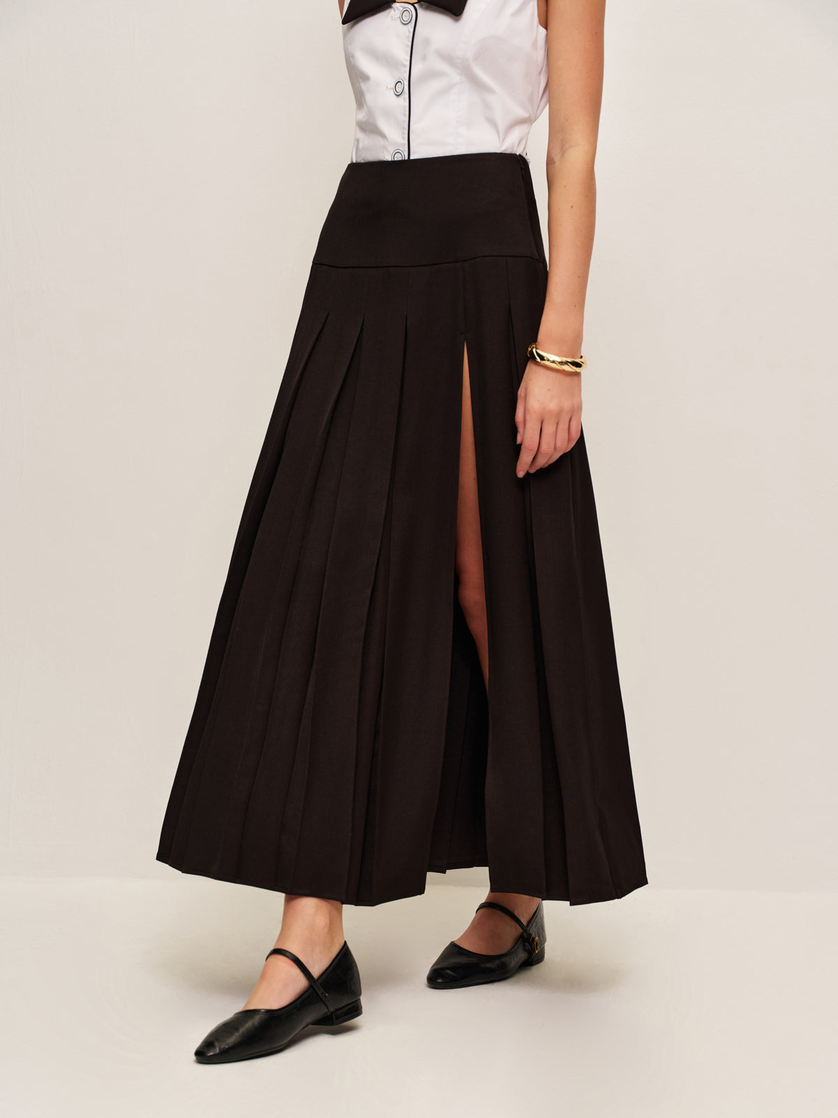 Pleated Split Skirt