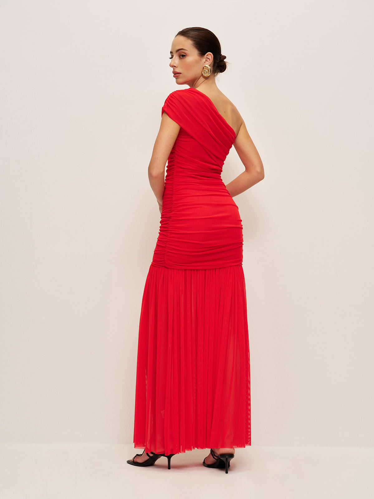 Robe fendue drapée asymétrique