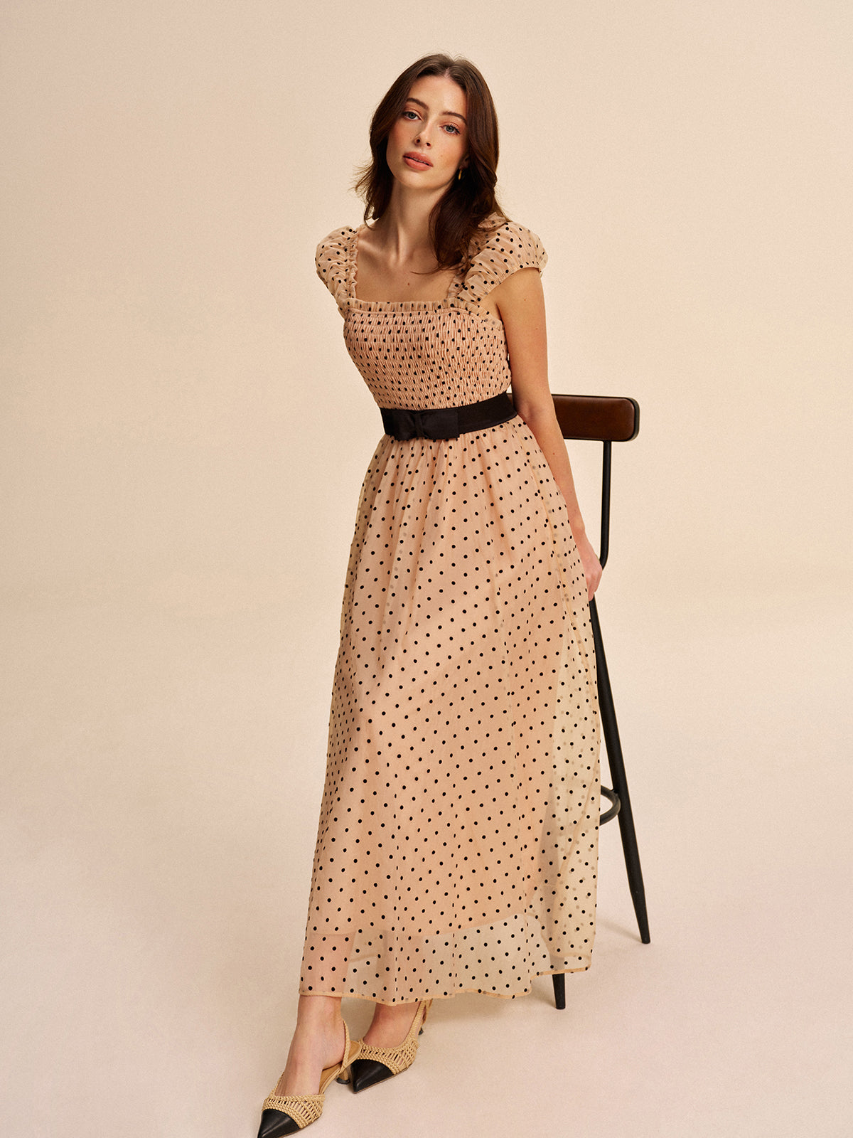 Gepunktetes Kleid mit abnehmbarem Gürtel
