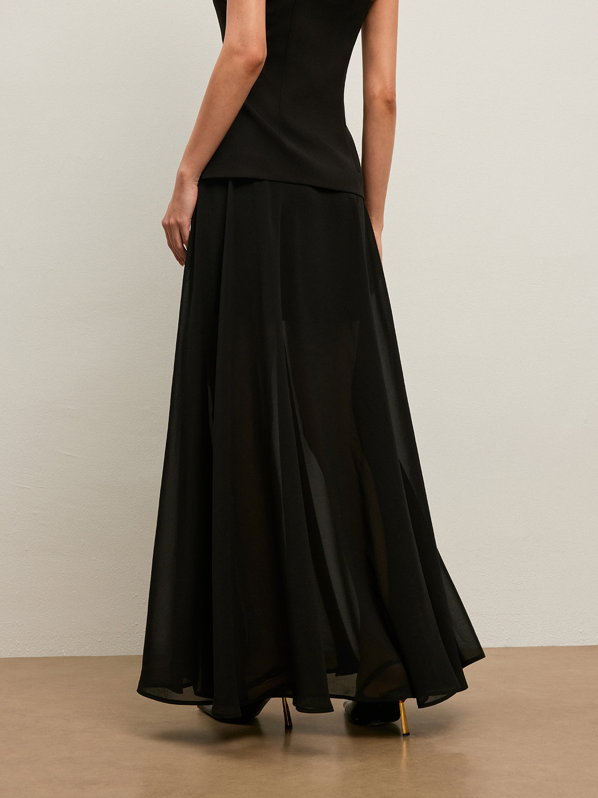 Jupe en mousseline semi-transparente