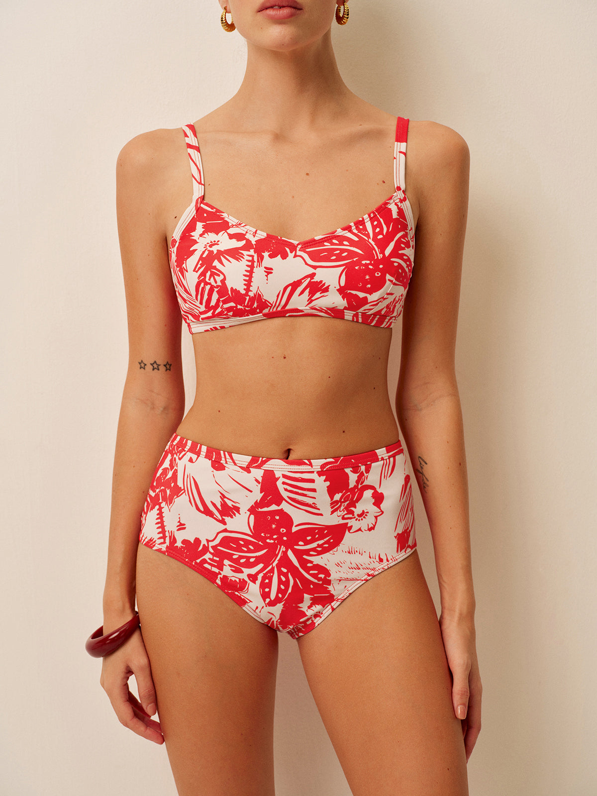 Bikini-Set mit tropischem Print und Metallverschluss