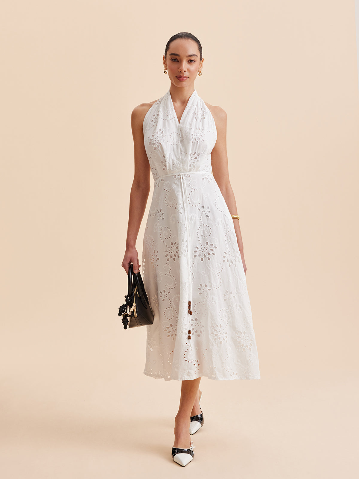 Neckholder-Midikleid mit Ösen und Gürtel