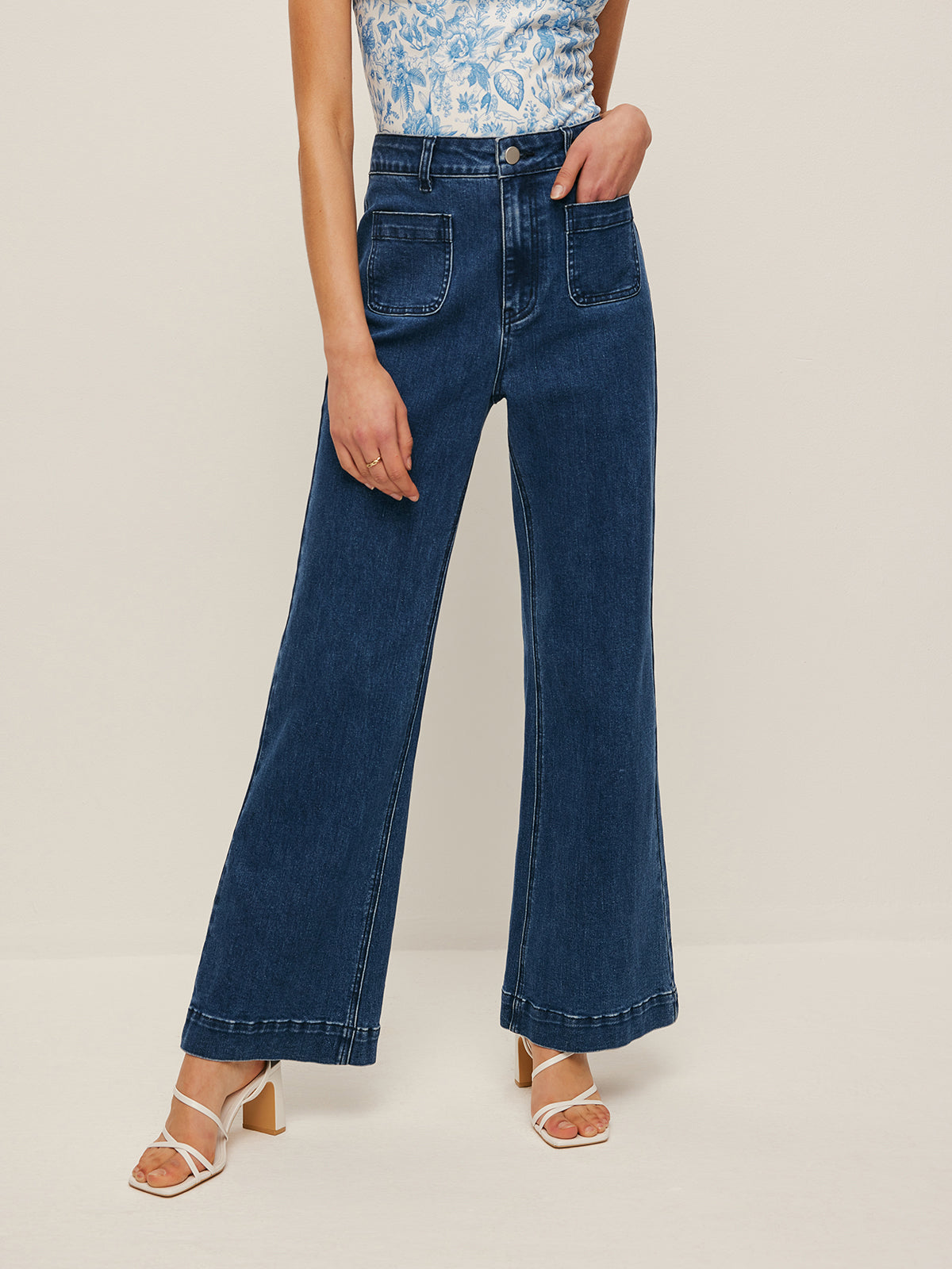 High-Waist Weit geschnittene Jeans mit Taschendetail