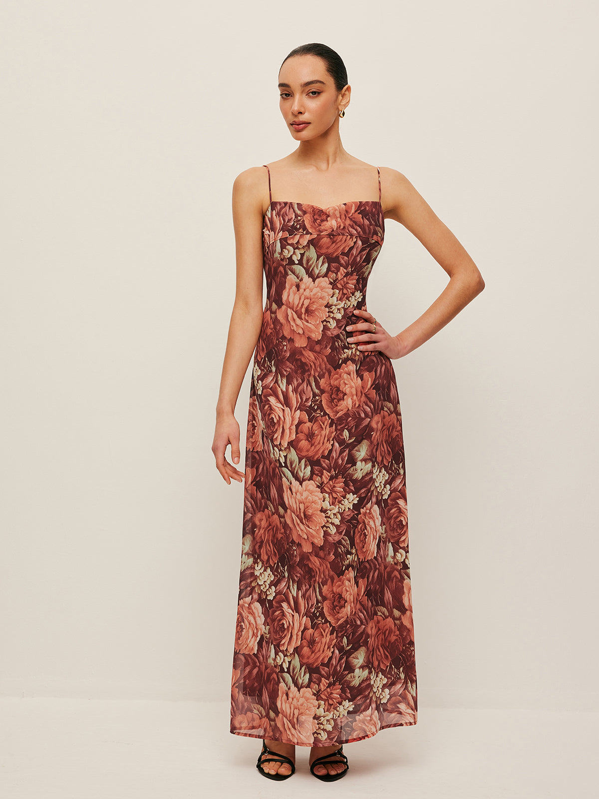 Halbtransparentes florales Chiffon-Cami-Kleid