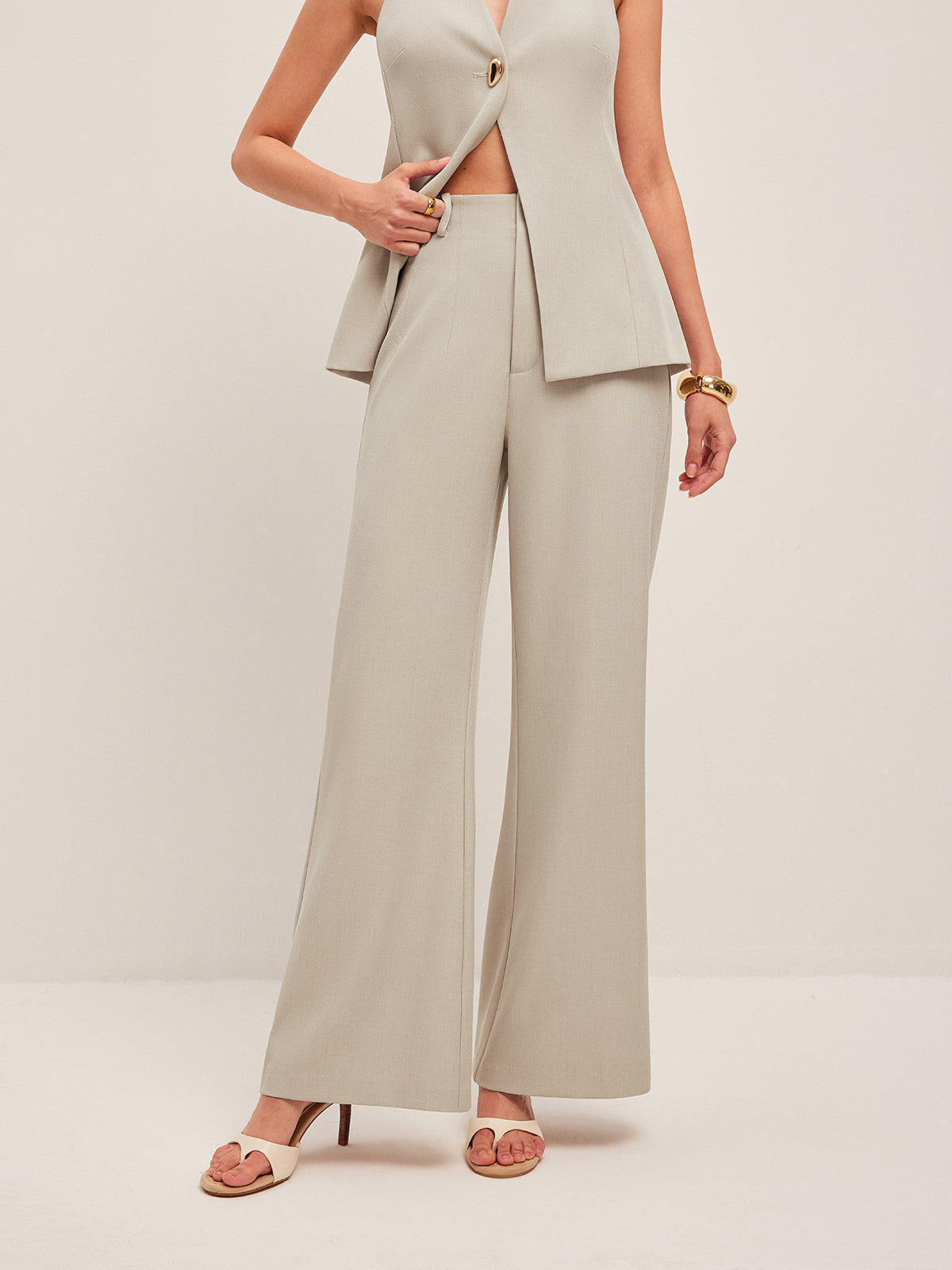 Weite Hose mit mittelhohem Bund