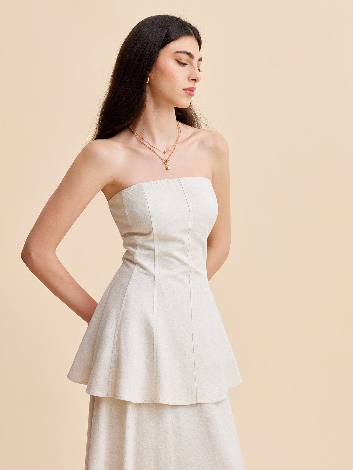 Trägerloses Peplum-Top mit fließendem Rock-Set