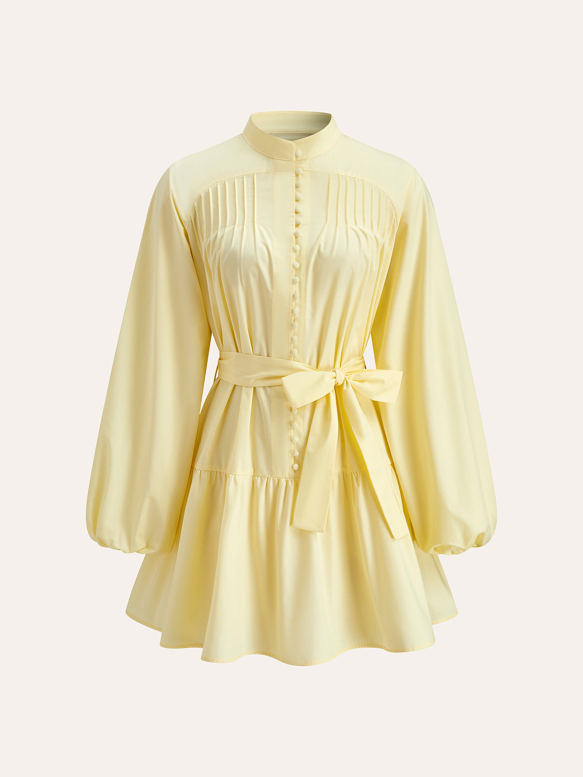 Robe ceinturée à manches lanternes boutonnées