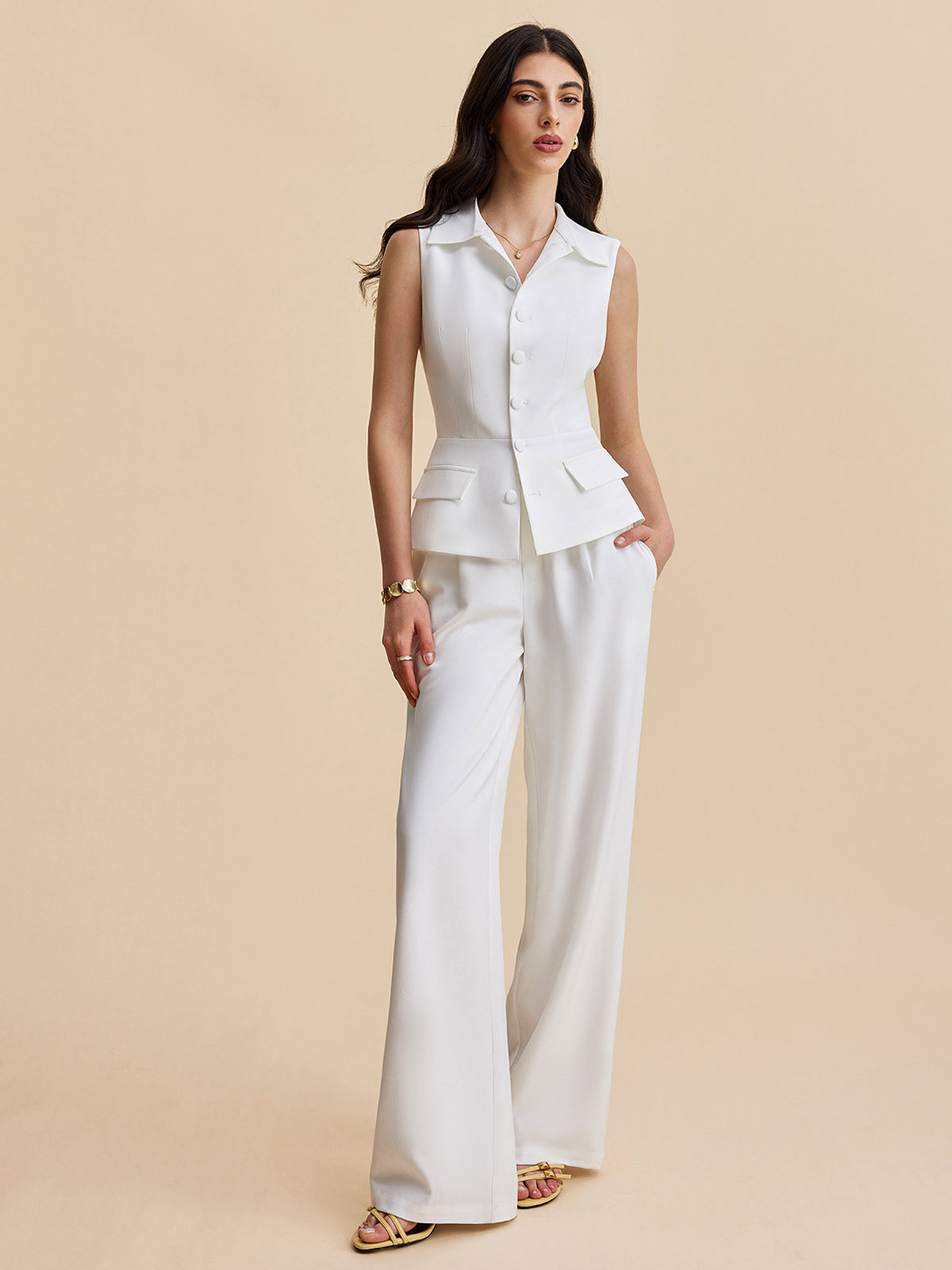 Ensemble sans manches avec pantalon boutonné et poches