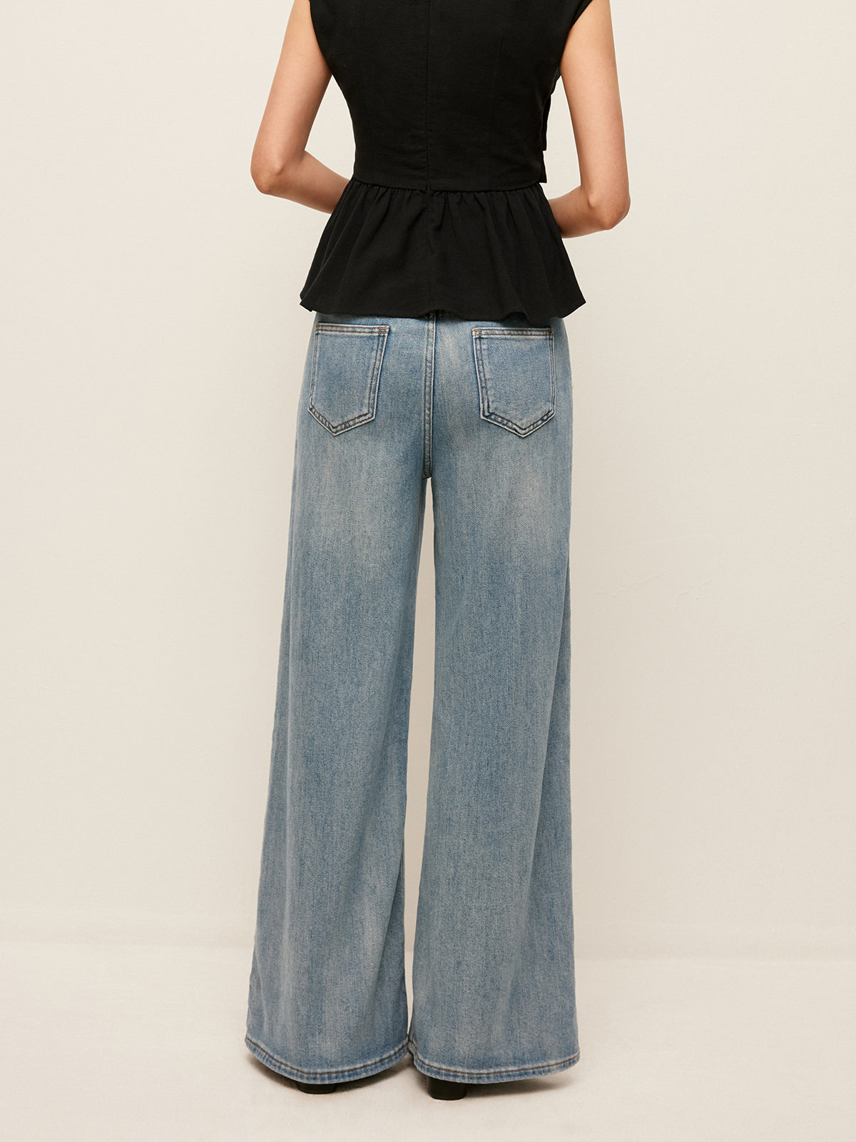Mid-Waist Wide-Leg Denim Jeans With Pockets