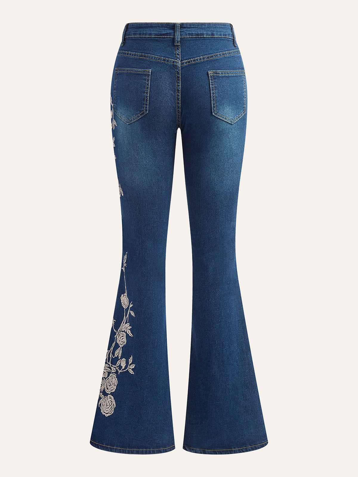 Jeans mit Stickerei und ausgestelltem Bein