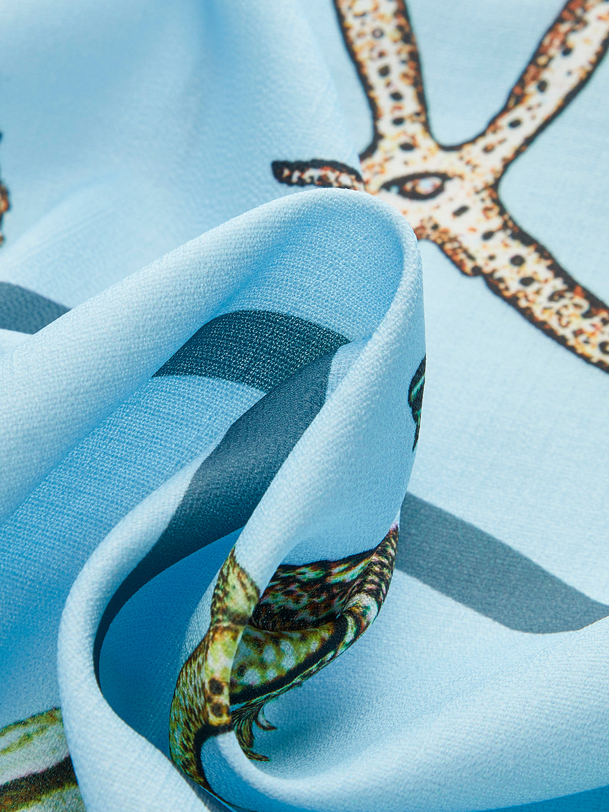 Chemise à col boutonné et imprimé aquatique avec ceinture