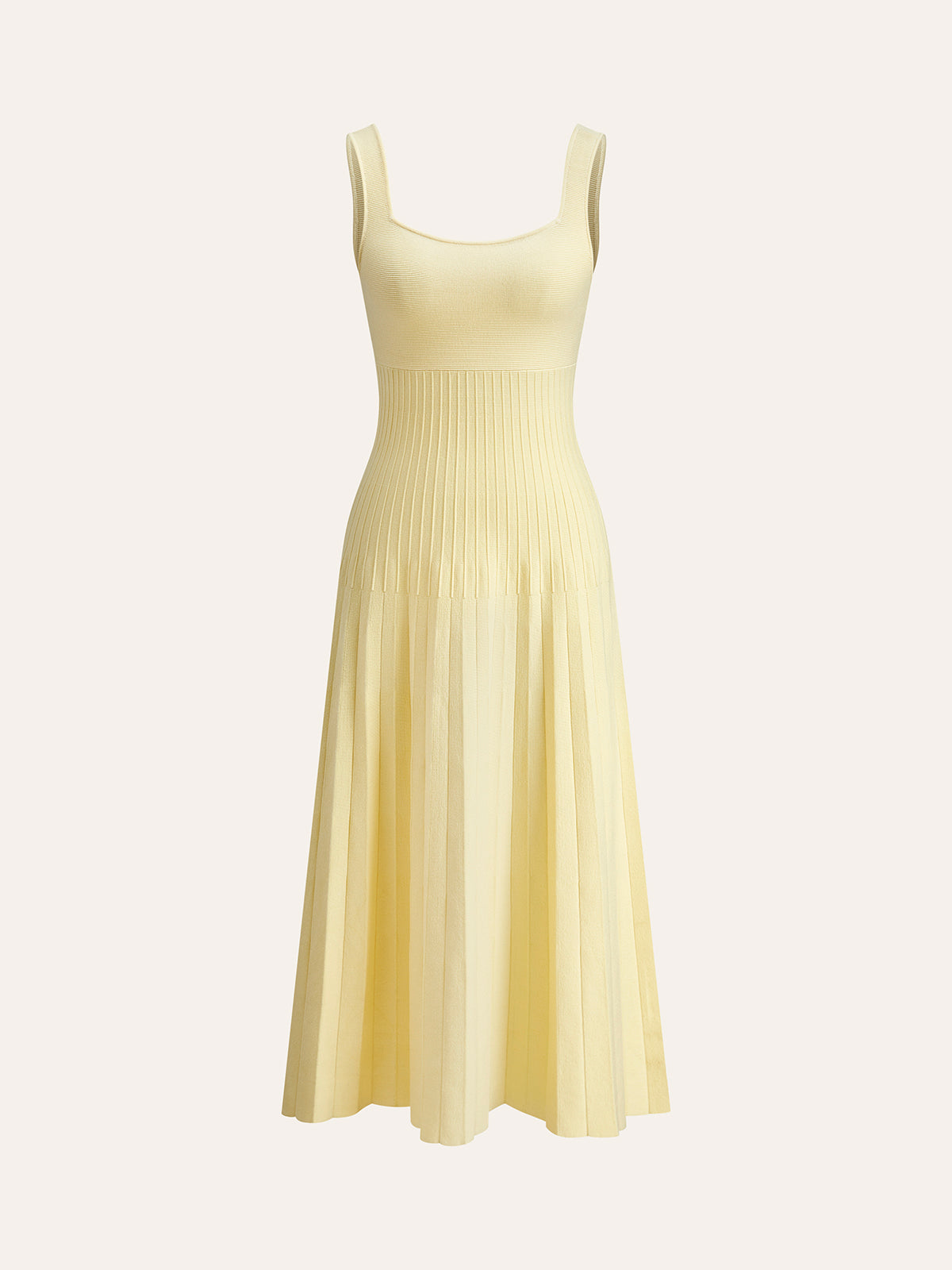 Robe en maille côtelée à encolure carrée
