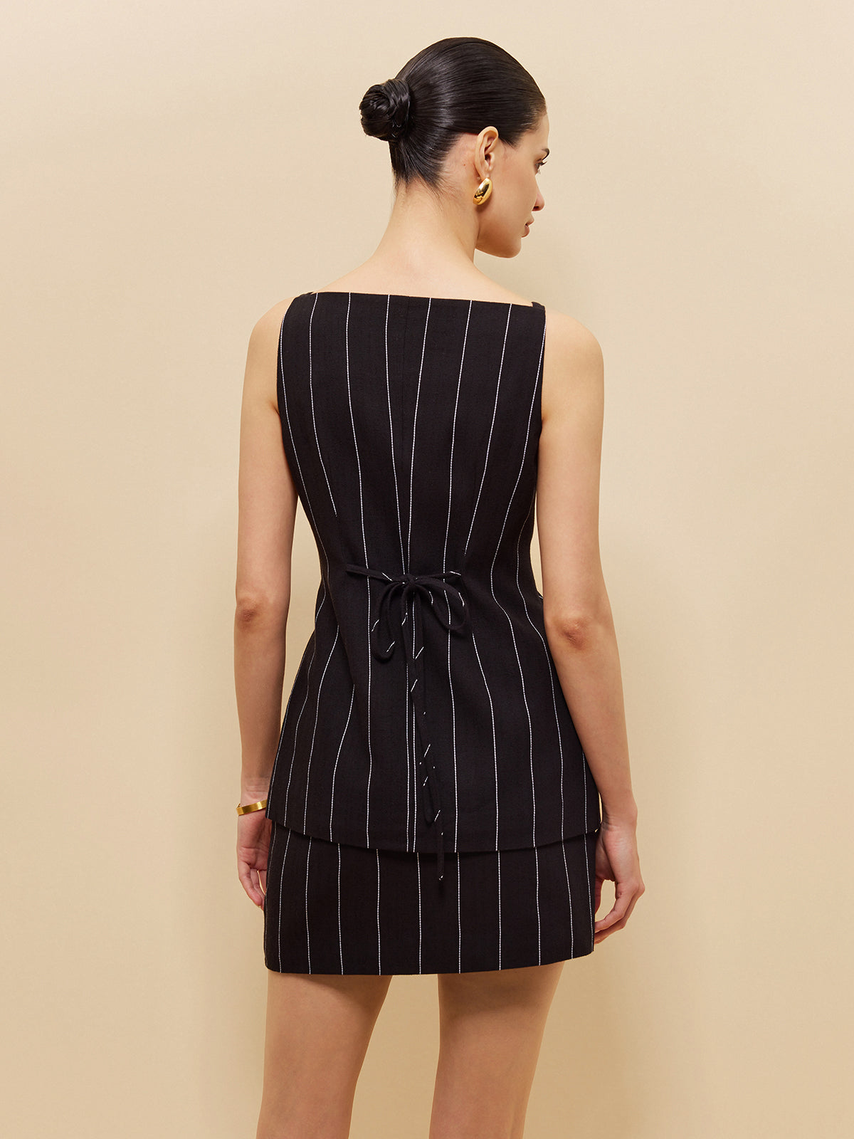 Ärmellose Knopfleistenweste aus Leinen und Baumwolle