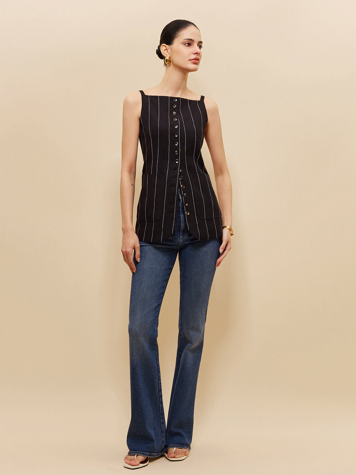 Ärmellose Knopfleistenweste aus Leinen und Baumwolle