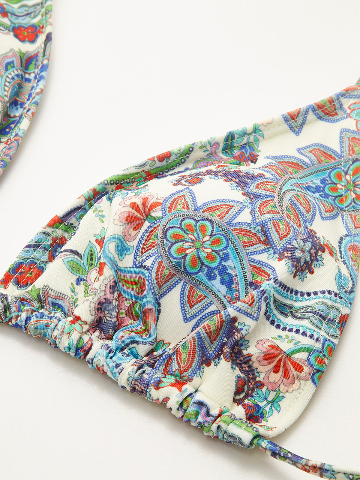Bikini-Set zum Binden mit Paisley-Pareo