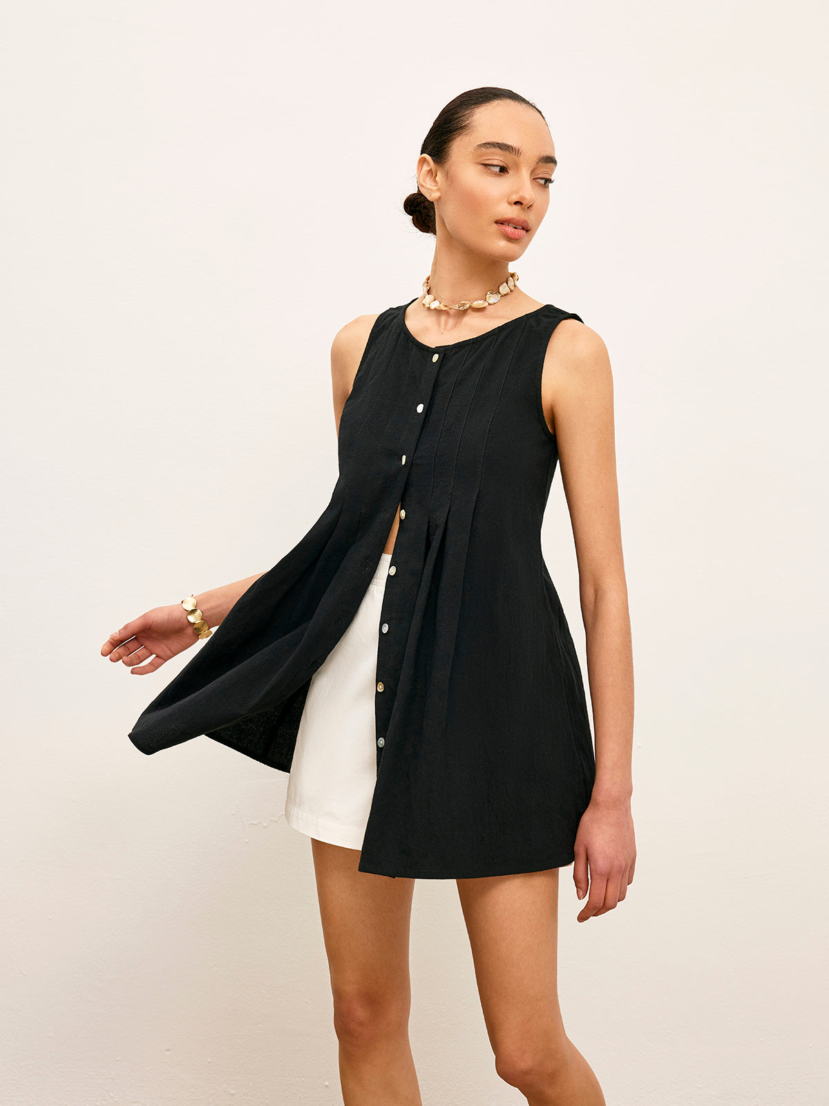 Haut plissé boutonné en coton et lin