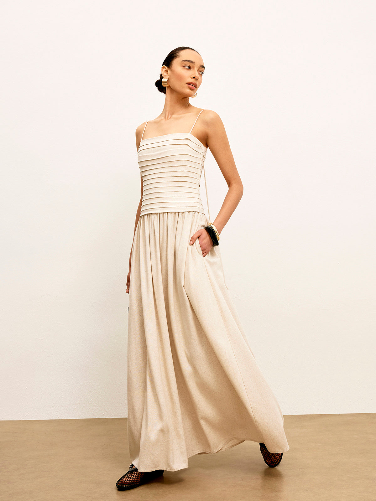 Robe Caraco Froncée à Nouer au Dos