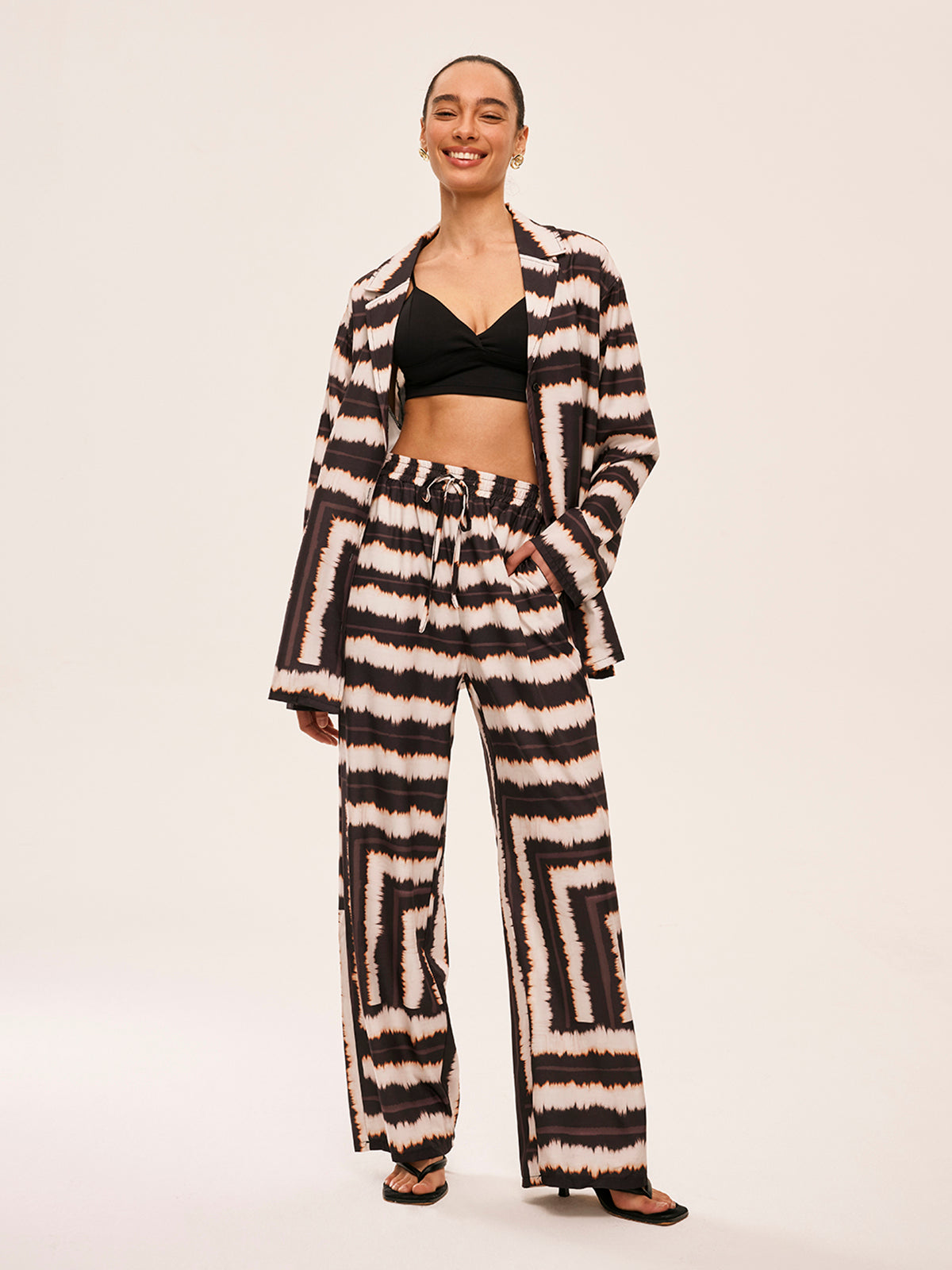 Ensemble pantalon color block géométrique avec poches