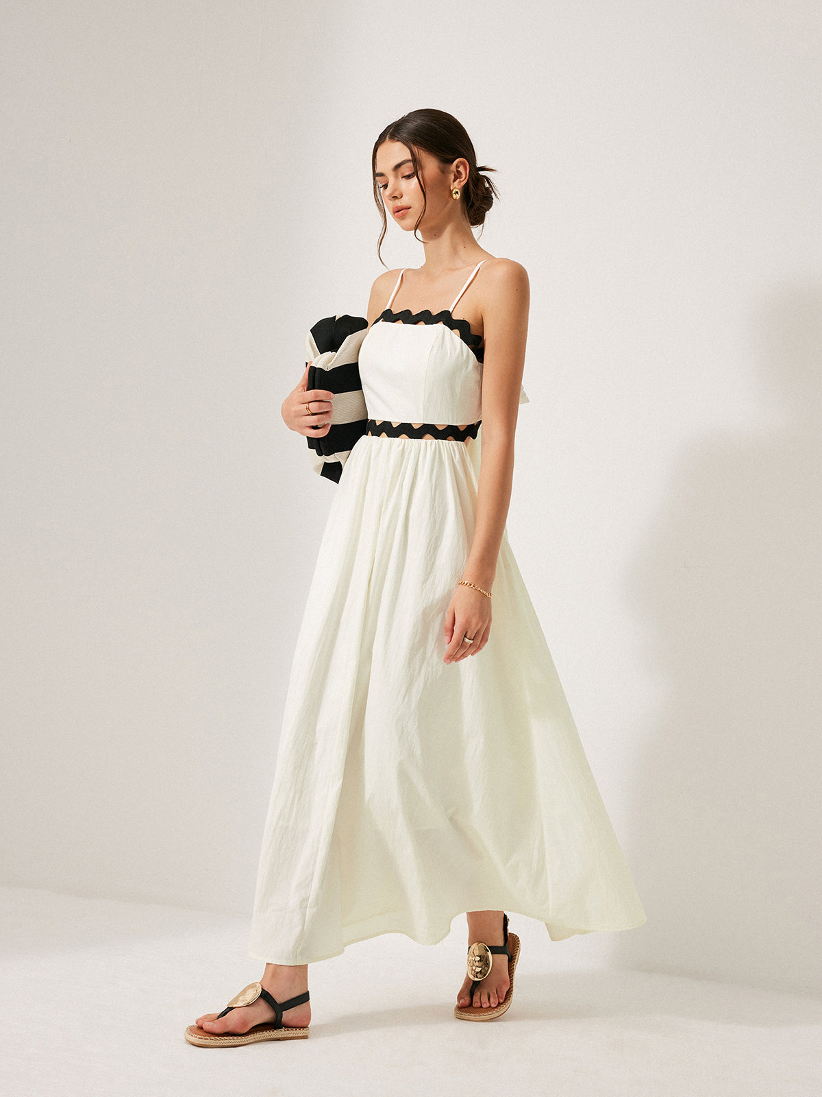 Scalloped Trim Back Tie Dress