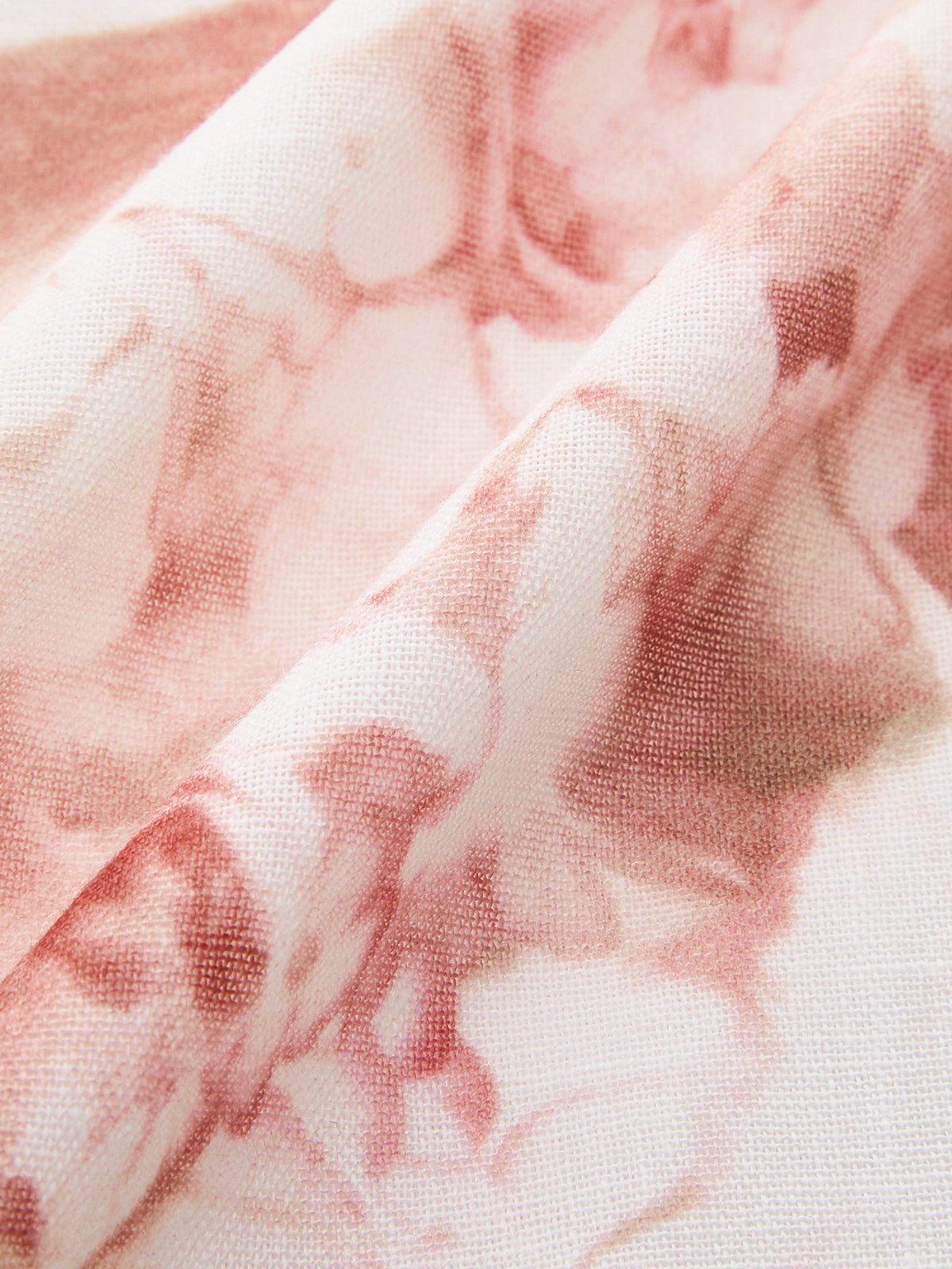 Kleid mit V-Ausschnitt, Blumenmuster und Bindegürtel