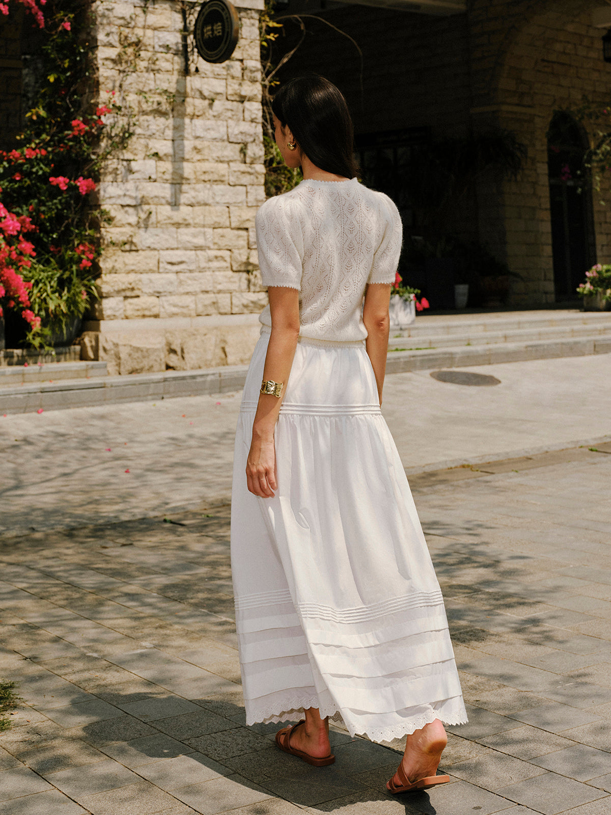 Stufenrock mit geschwungenem Saum