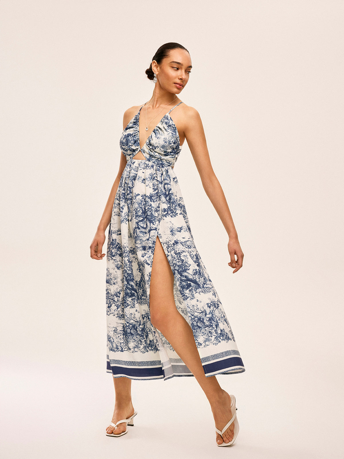 Robe fendue nouée à imprimé contrastant