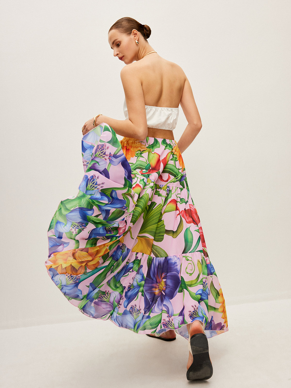 Jupe en mousseline de soie semi-transparente à imprimé floral et ceinture