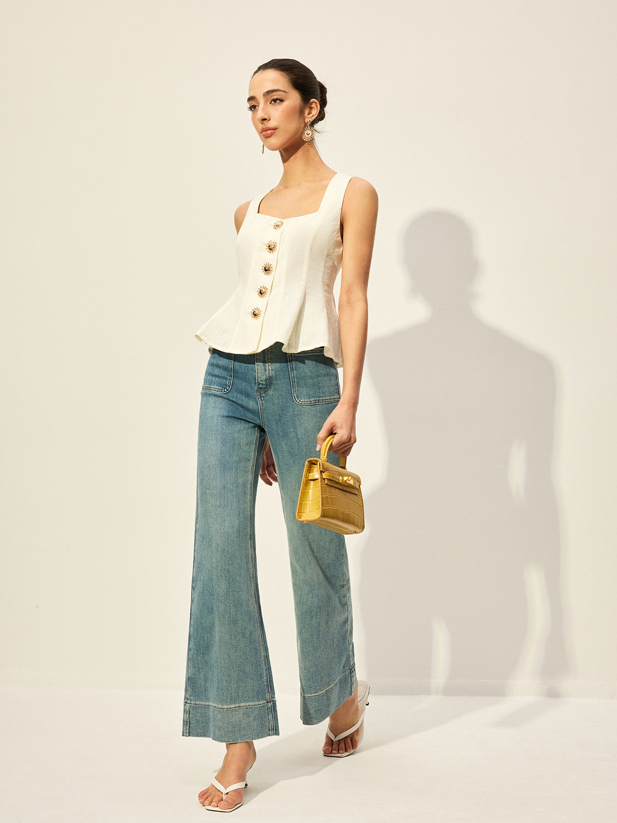 Peplum-Top mit eckigem Ausschnitt und Knopfleiste