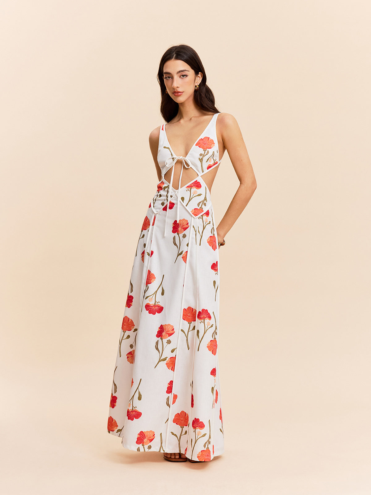 Robe découpée fleurie à nouer au dos