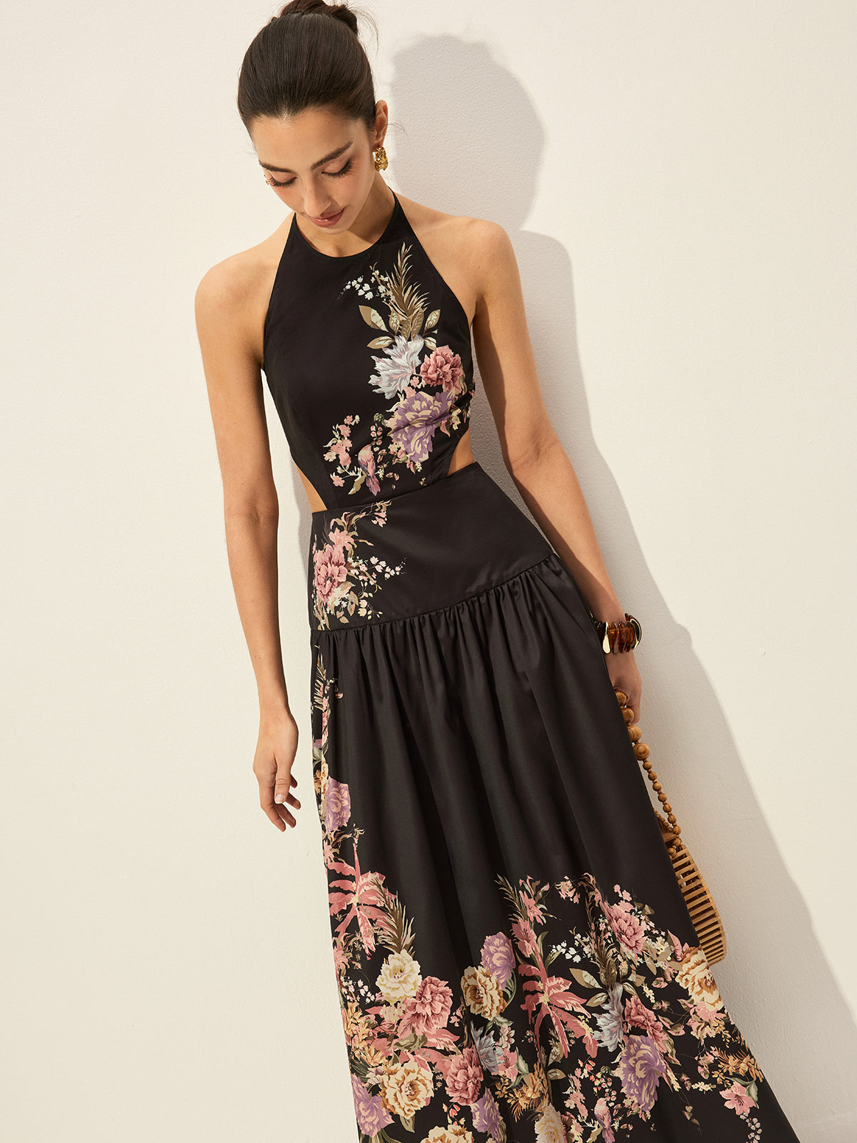 Robe dos nu à imprimé floral avec détails ajourés