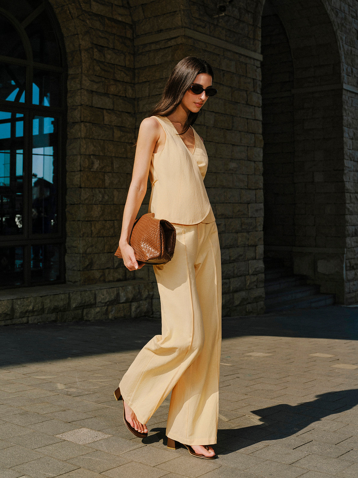 Ensemble haut cache-cœur et pantalon en coton et lin