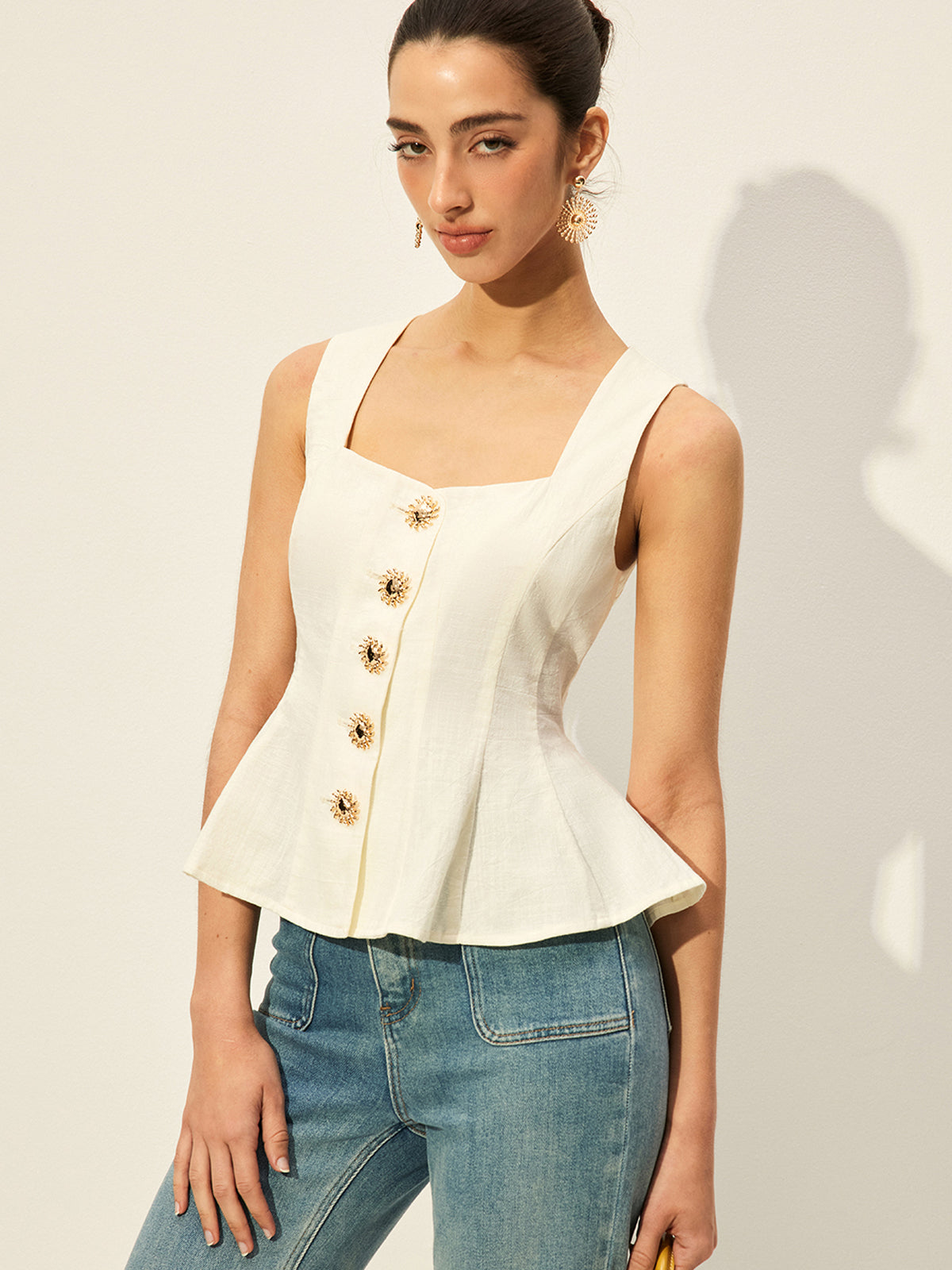Peplum-Top mit eckigem Ausschnitt und Knopfleiste