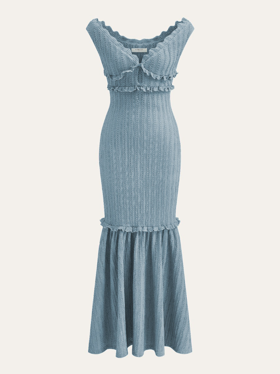 Kleid mit schulterfreiem Rüschenausschnitt