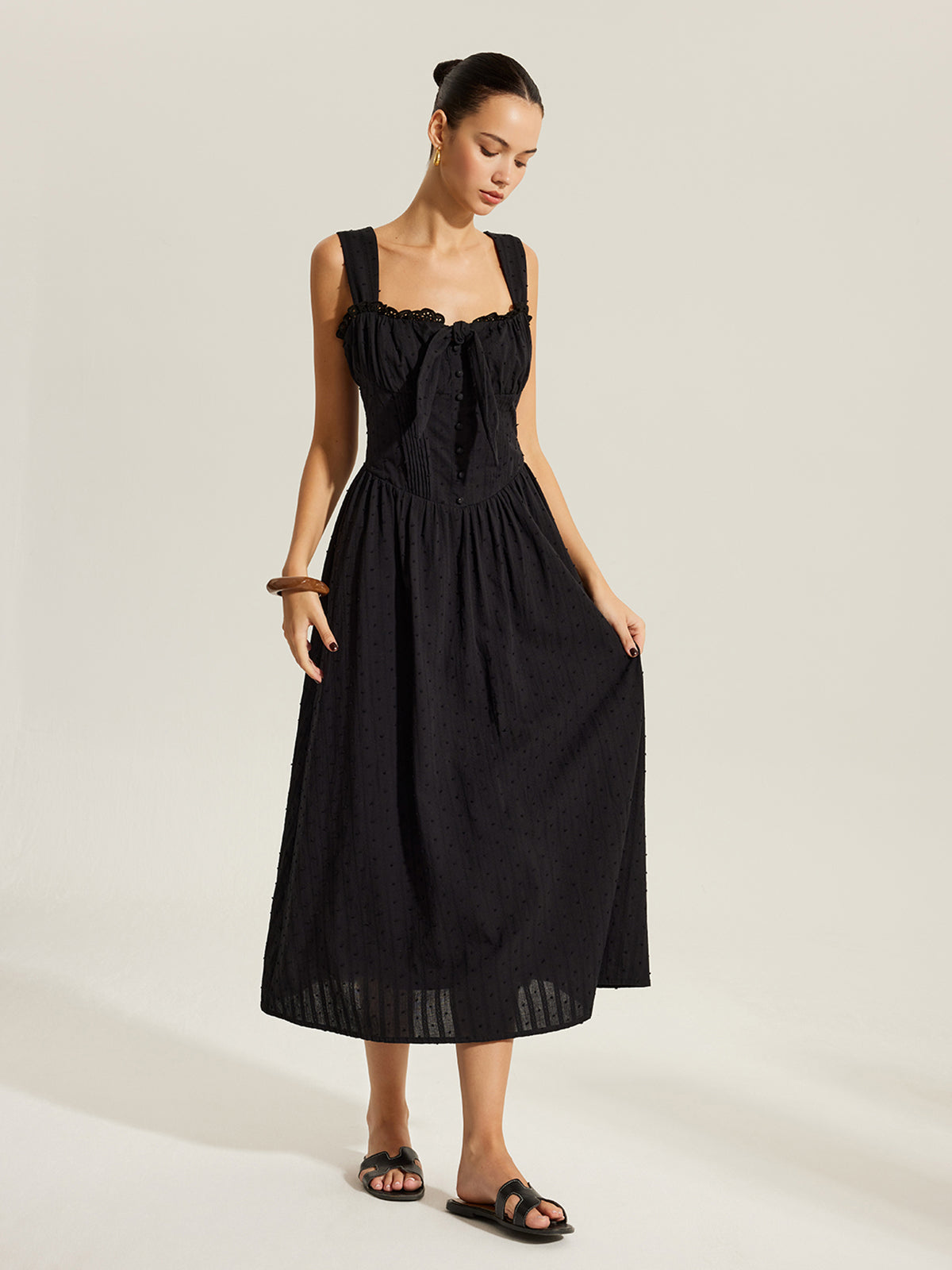 Baumwollkleid mit Herzausschnitt