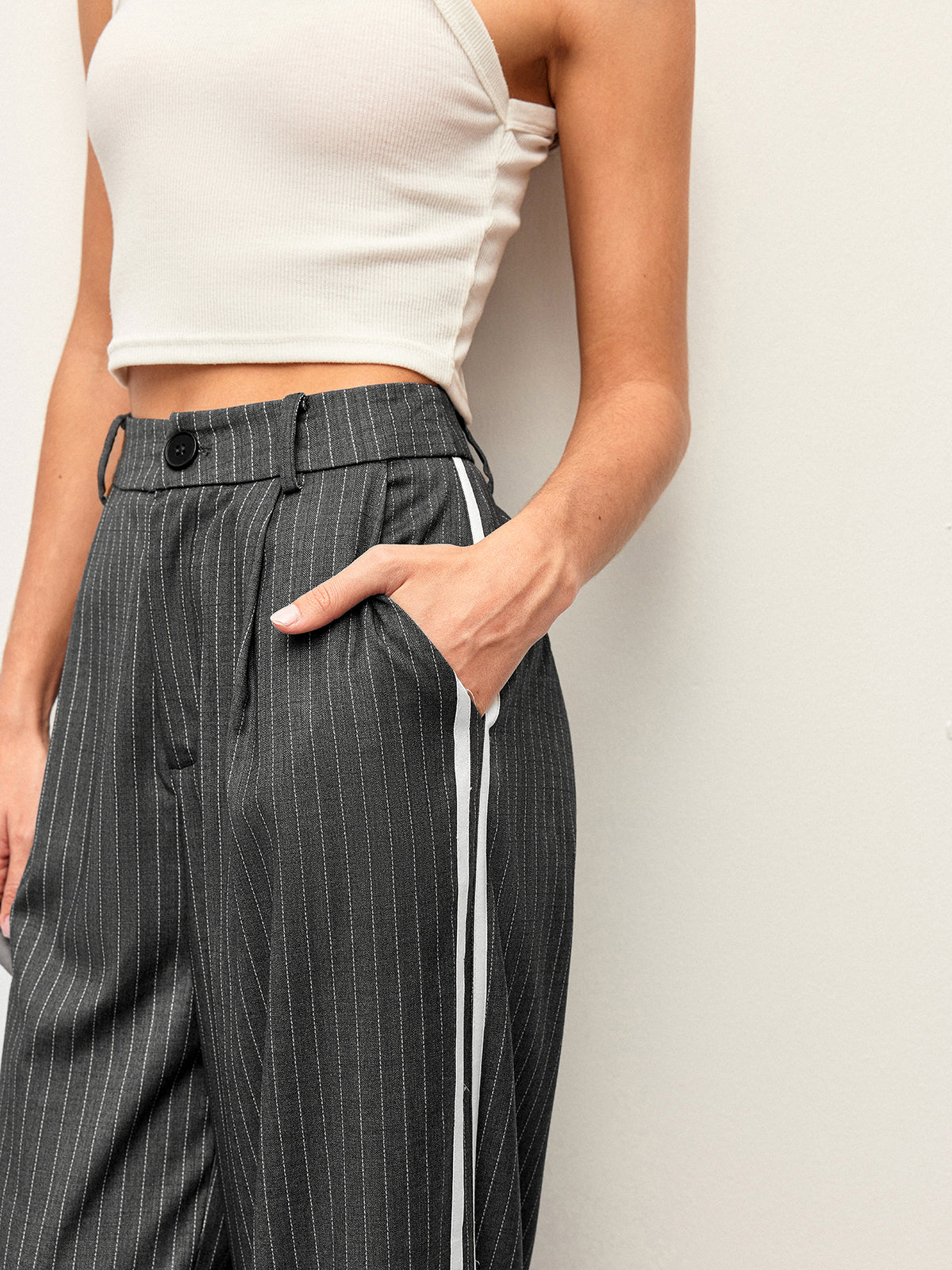 Pantalon à panneaux rayés taille mi-haute