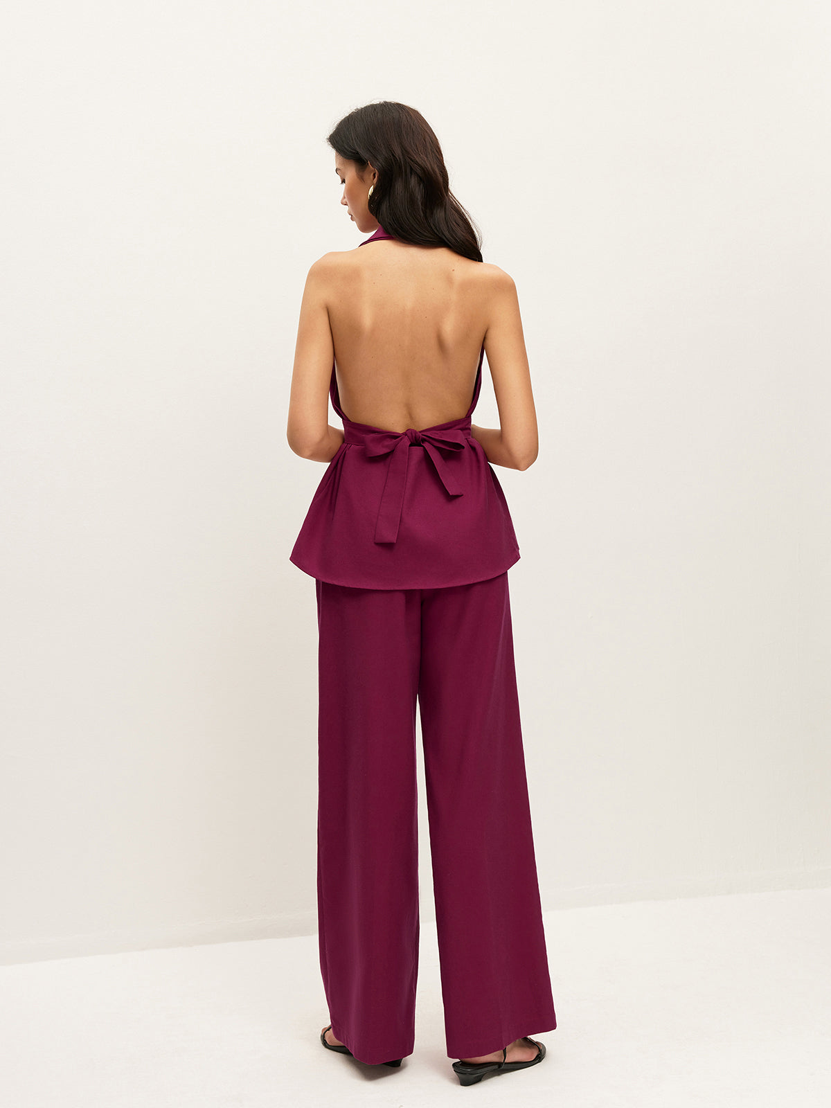 Neckholder-Hosen-Set mit Gürtel und Taschen