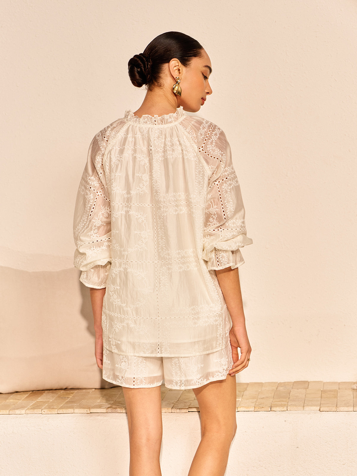 Ensemble short manches longues brodé