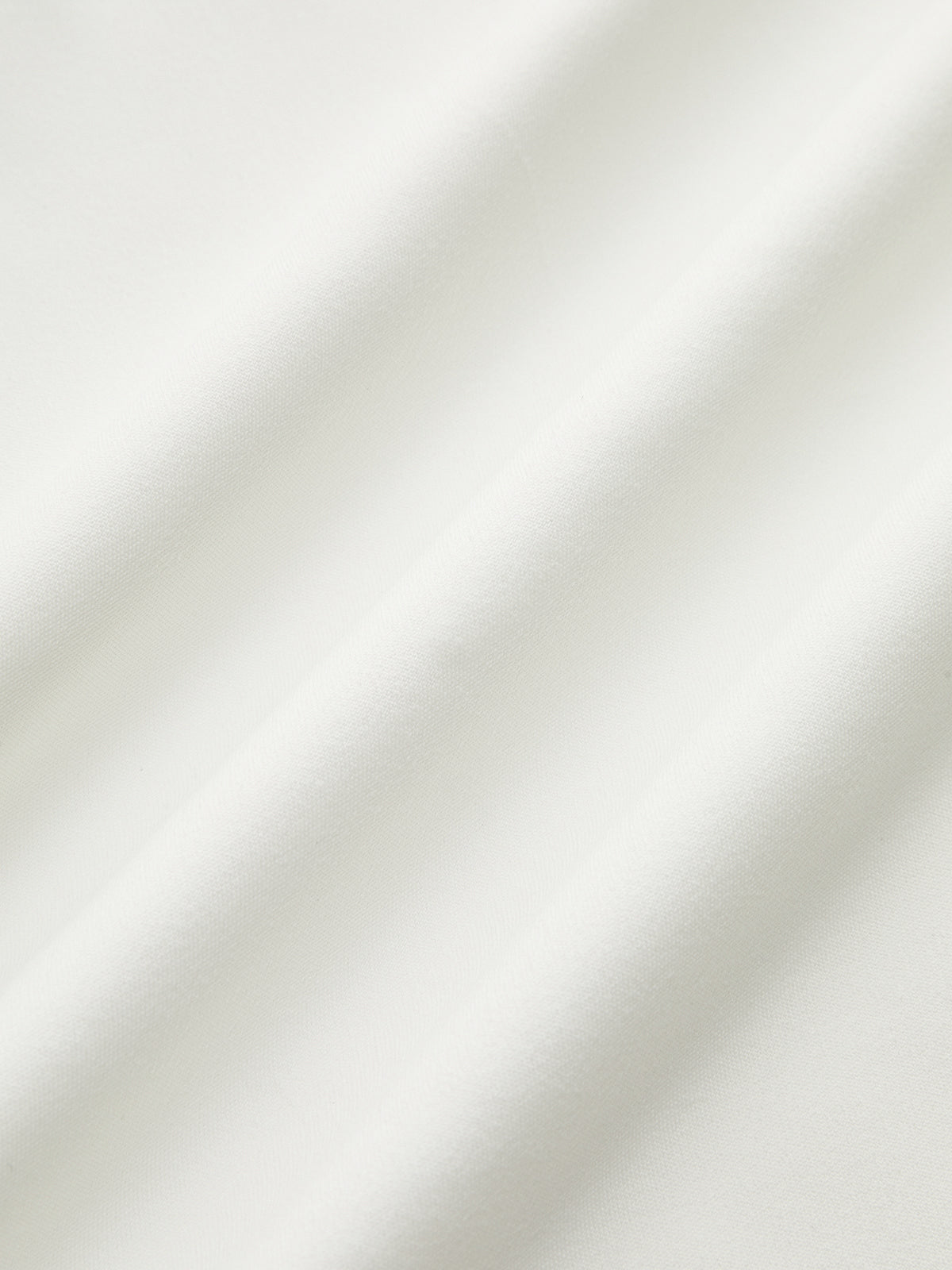 Robe asymétrique froncée avec détail de rosette