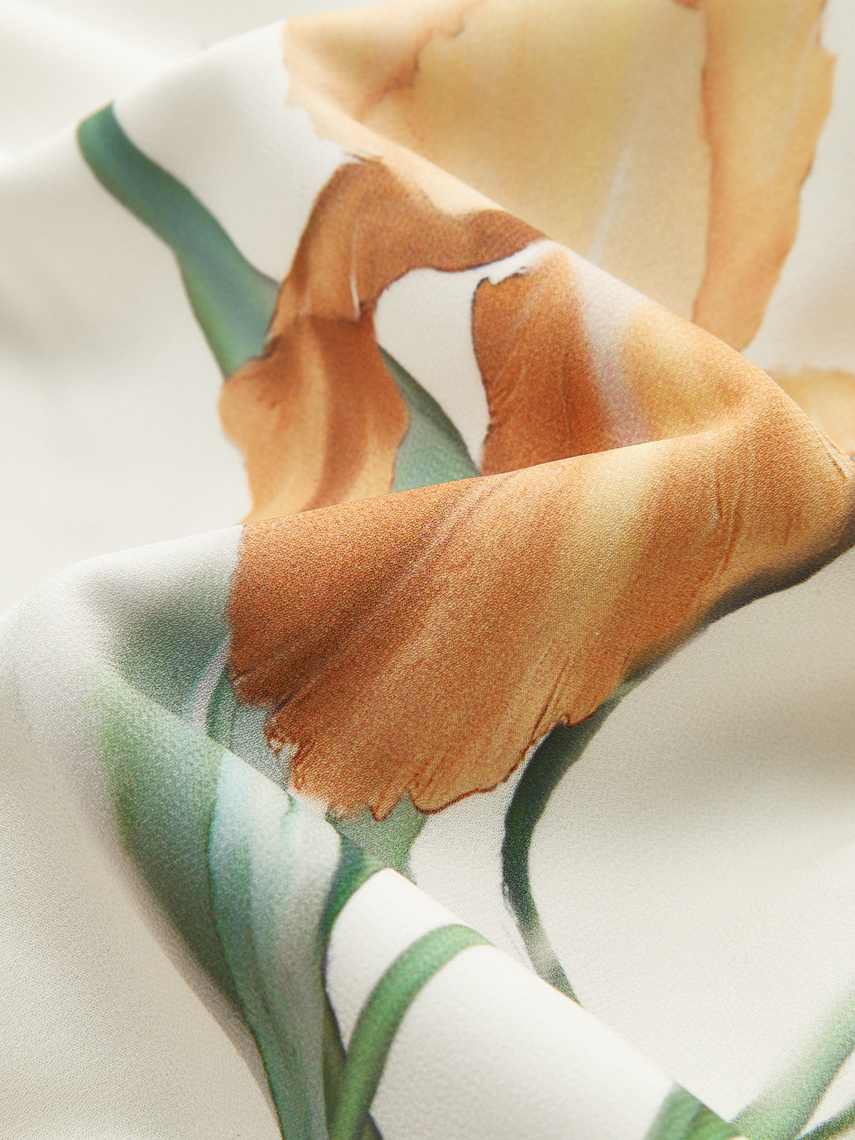 Robe à bretelles fines à imprimé floral et nœud sur le côté