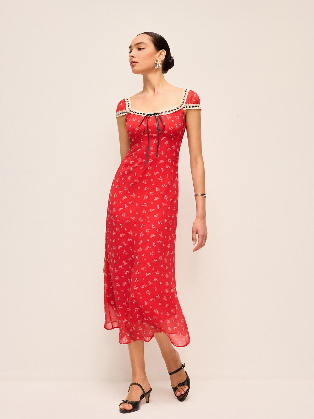 Geblümtes Midikleid mit Spitzenbesatz