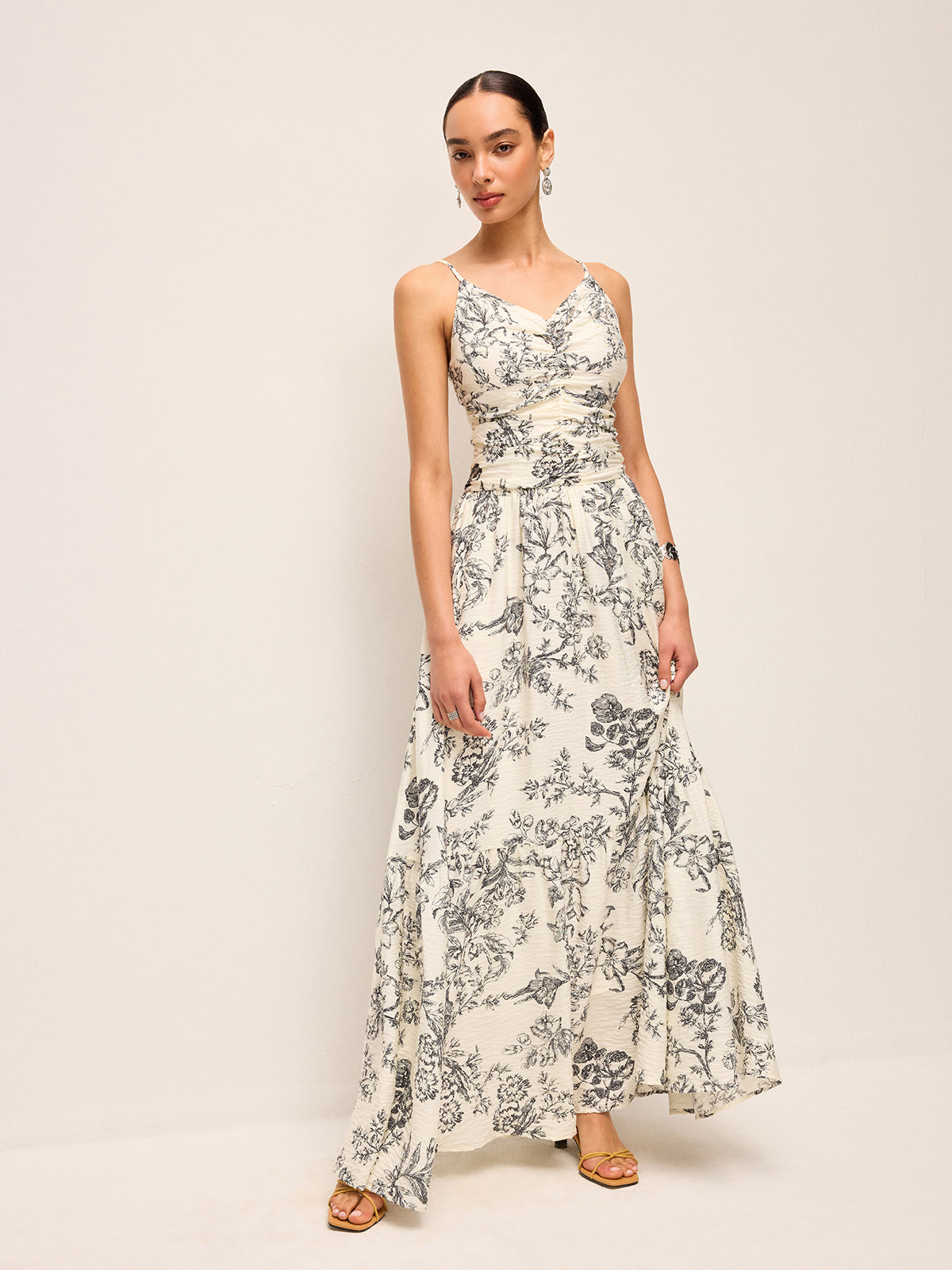 Robe caraco froncée à imprimé floral