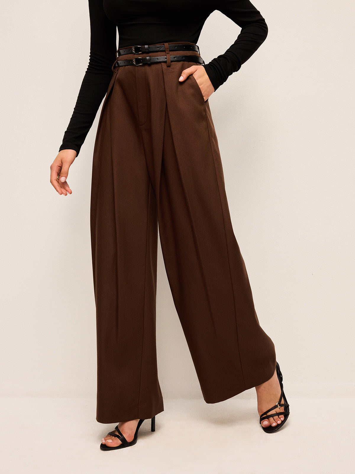 High-Waist Weithosen mit Doppelgürtel
