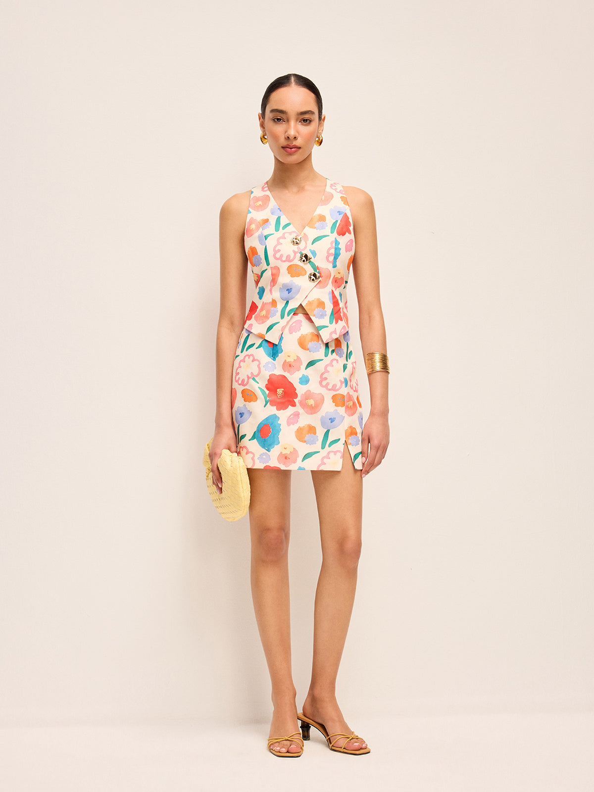 Ensemble jupe à détails boutonnés fleuris