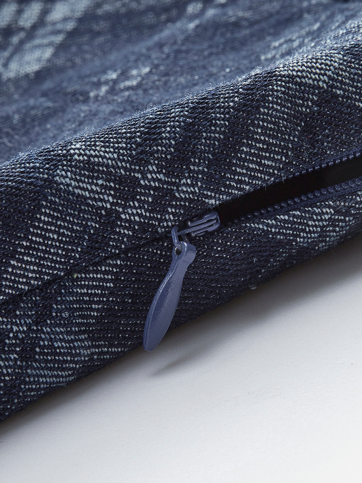 Short en jean taille mi-haute à carreaux