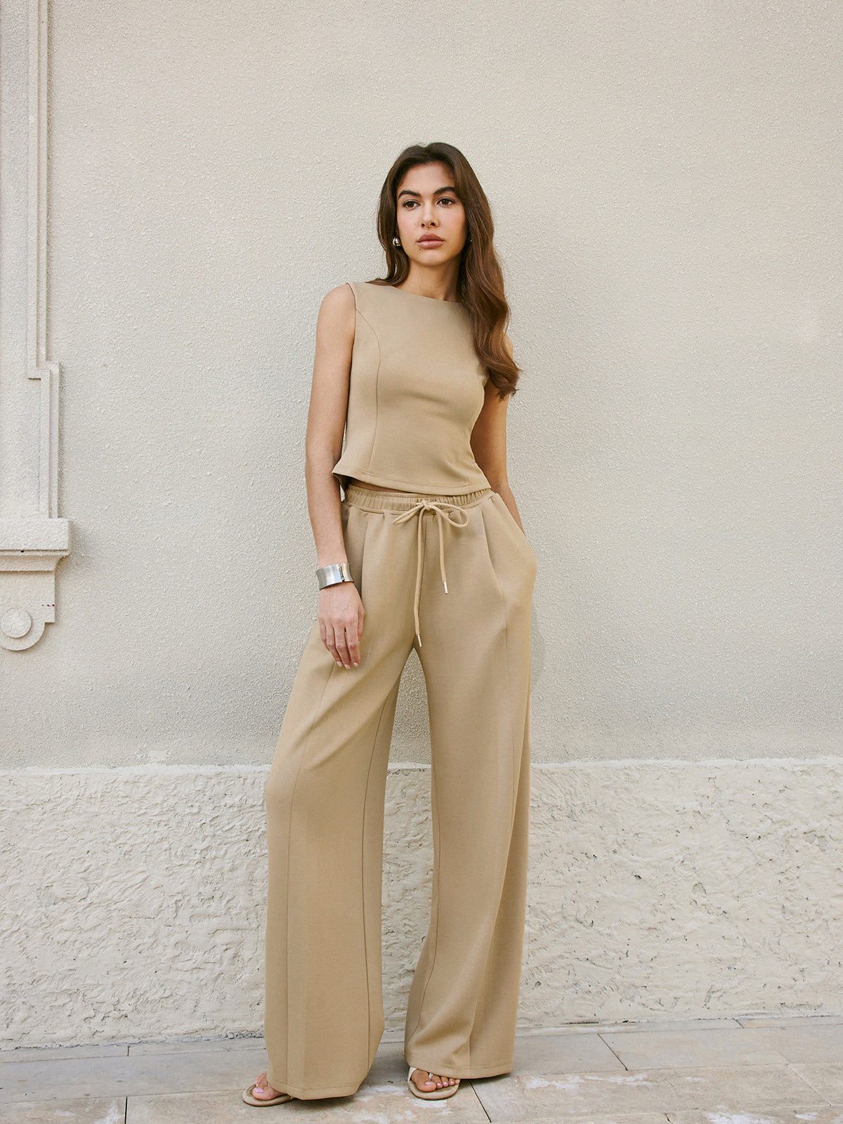 Sleeveless Crop Top