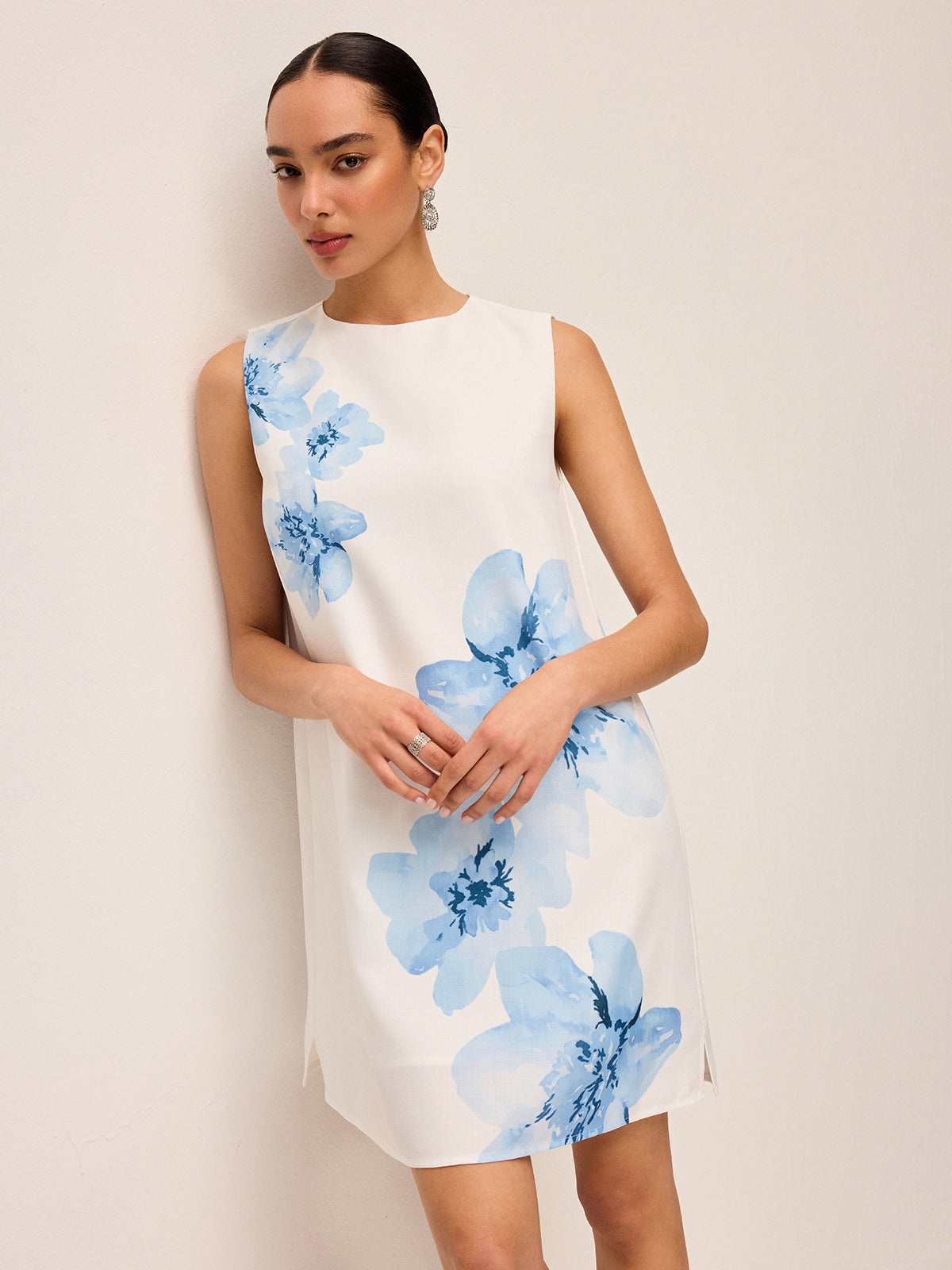 Kleid mit Blumen-Batikmuster und Reißverschluss
