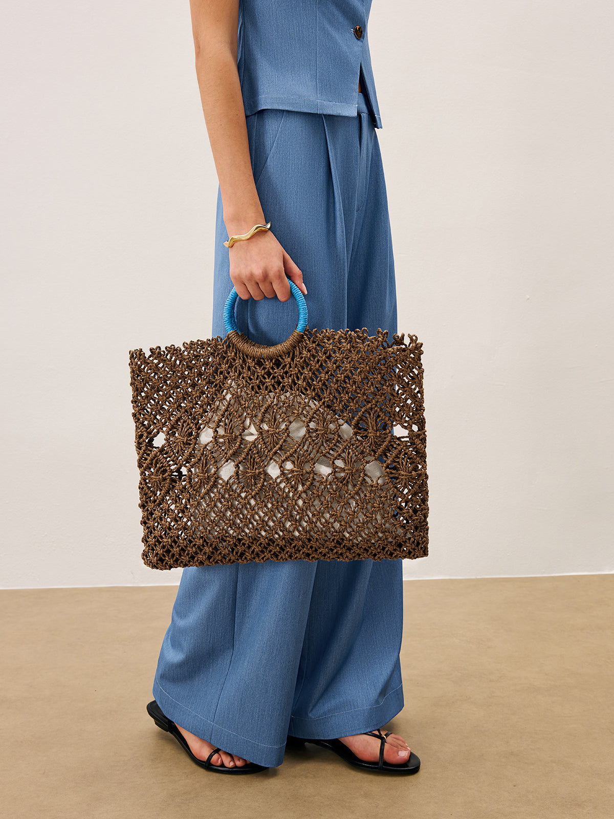 Gehäkelte Tragetasche mit Innenfutter